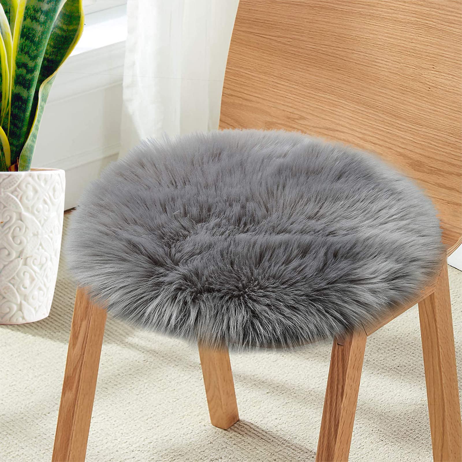 Eanpet Faux Fur Rug Sheepskin Chair Cushion Pad with Snap 18 x 18 Round Seat Cover Fluffy Chair Pillow Soft Circle Rug Carpet Area Rug for Bedroom,Living Room,Grey