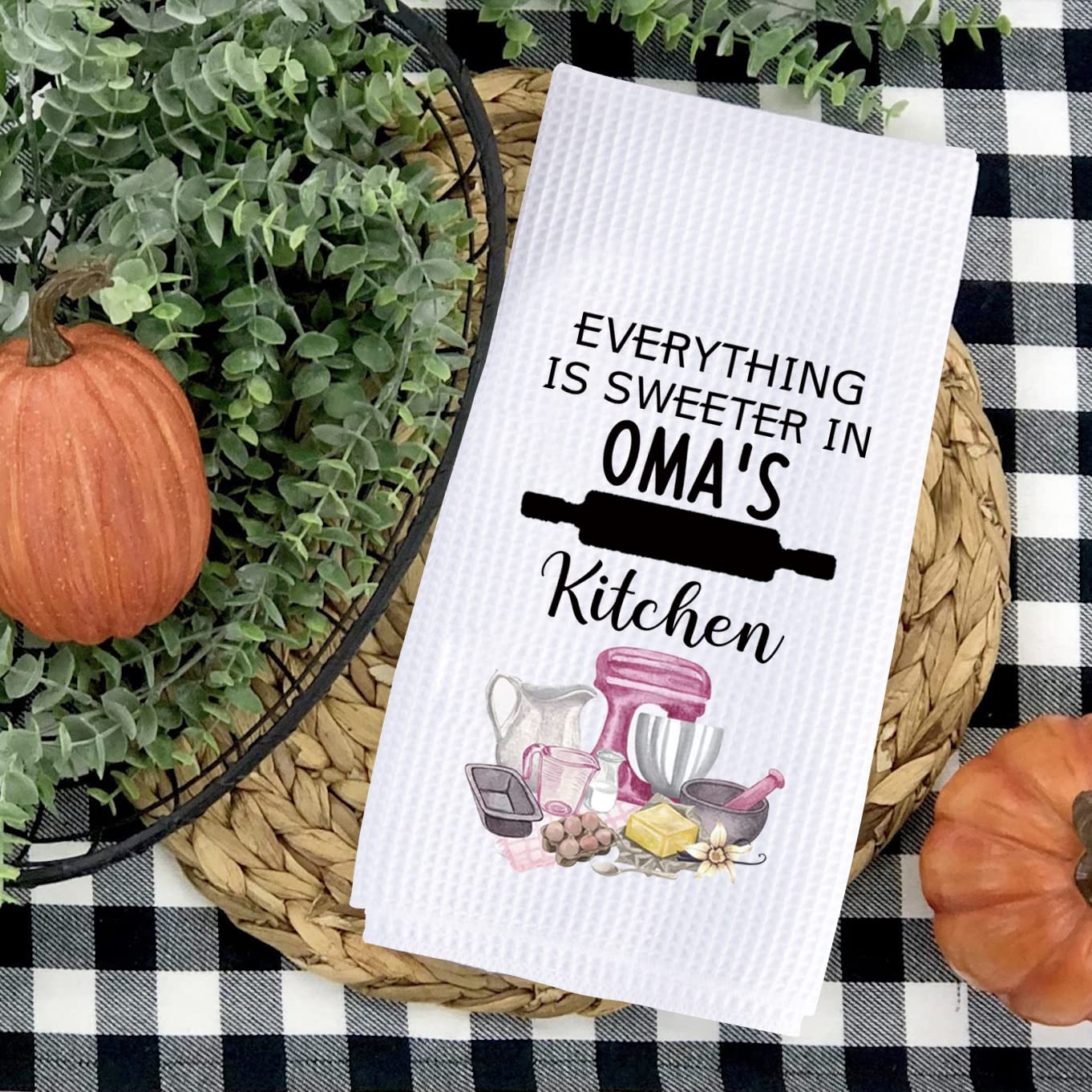 TSOTMO Oma Gift Oma Everything is Sweeter in Oma’s Kitchen Grandma Kitchen Towel Dish Towel (Sweeter OMA)