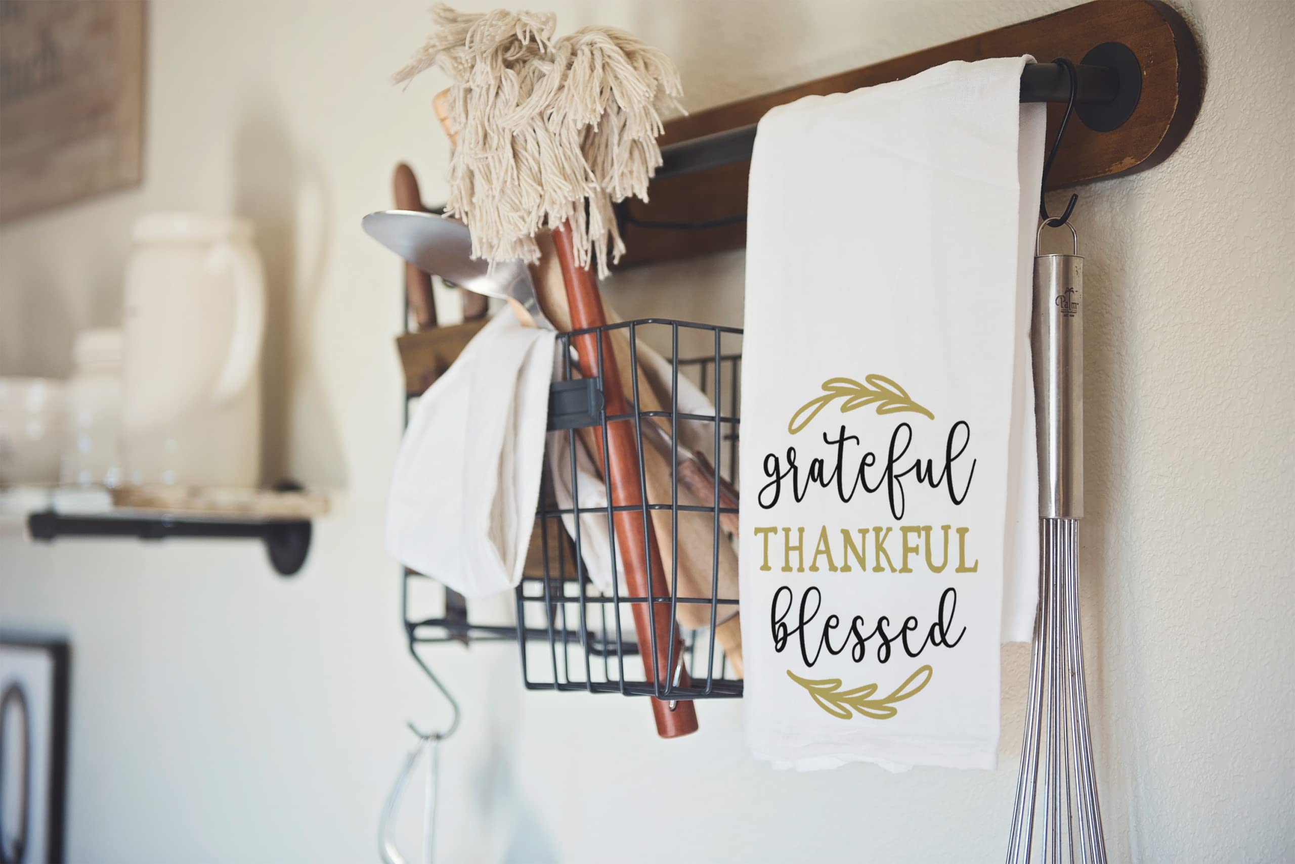 Grateful Thankful Blessed Kitchen Towel - 100% Cotton Dish Drying Flour Sack Towel - Holidays Thanksgiving Valentine Engagement Bridal Shower Newlywed Hostess Gift (Grateful Thankful Blessed)