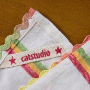 Catstudio St. Louis Dish & Hand Towel | Great for Kitchen, Bar, & Bathroom