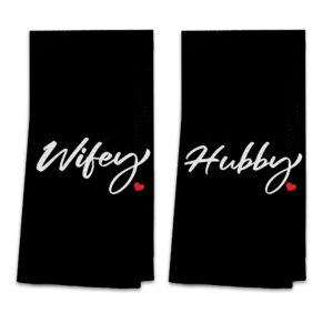 OHSUL Wifey and Hubby Highly Absorbent Bath Towels Set of 2,Hubby Wifey Beach Towels for Couples,Wedding Anniversary Valentine’s Gift for Couples,Wife Husband Gifts