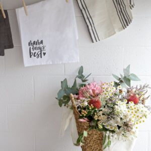 The Cotton & Canvas Co. Mama Knows Best Soft and Absorbent Kitchen Tea Towel, Flour Sack Towel and Dish Cloth, for Her