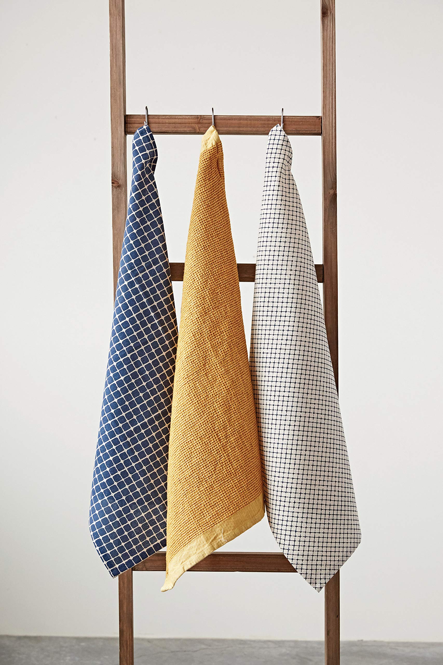 Creative Co-Op DA8183-1 White, Yellow & Blue Cotton Tea Towels (Set of 3 Designs), 1 EA