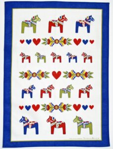 scandinavianshoppe dala horse kurbits kitchen towel