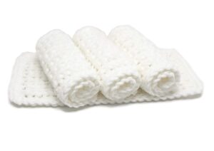 set of 4 handmade white 4 inch x 7 inch rectangular crochet cotton dishcloths