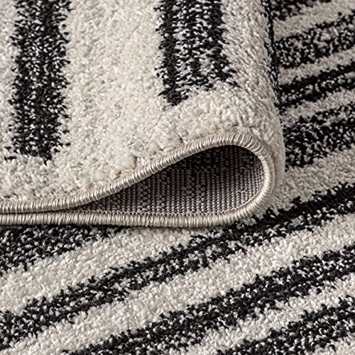 JONATHAN Y MOH207A-4 Khalil Modern Berber Stripe Indoor Farmhouse Area -Rug Bohemian Minimalistic Striped Easy -Cleaning Bedroom Kitchen Living Room Non Shedding, 4 X 6, Cream,Black