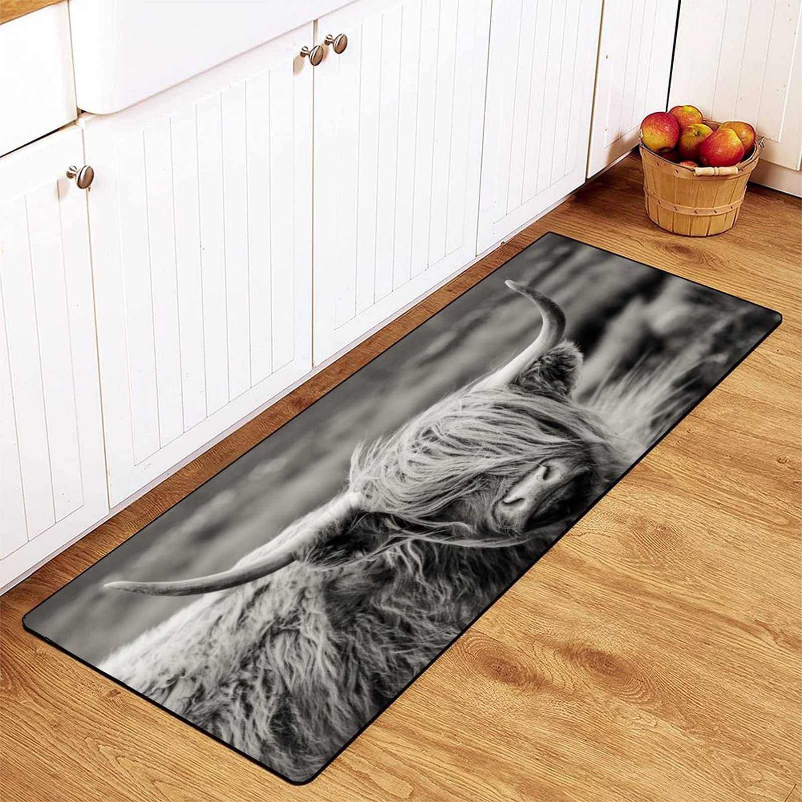 TsyTma Retro Highland Cattle Kitchen Rug Western Farm Kitchen Floor Mats Washable Non-Slip Rug Runner Laundry Room Home Decor 39"x20"