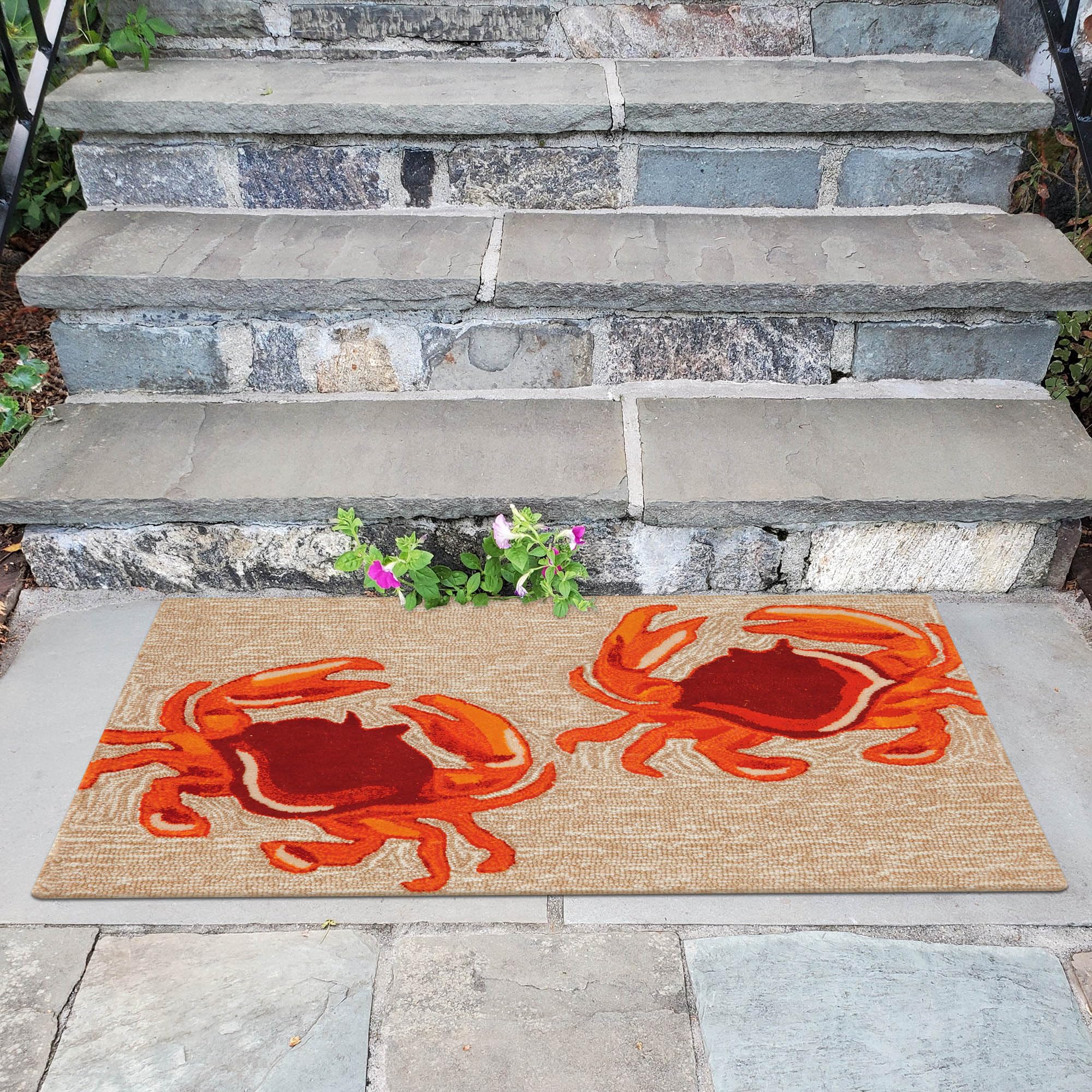 Liora Manne FRONTPORCH Indoor/Outdoor Hand Tufted Durable Area Rug - Traditional Coastal Animal Decorative (Crabs Natural) (1'8" x 2'6")