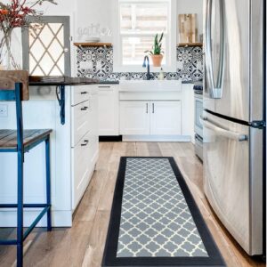 comfoyar Kitchen Rug Set, 2 Pieces Non-Slip Backing Mat, Machine Washable Rug, Absorbent Kitchen Runner Set for Kitchen Floor, Sink, Laundry, Hallway, Dining Room and Office, 17"x31"+17"x47"