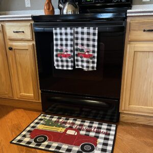 Christmas Rug for Indoor or Outdoor Use Non-Slip Holiday Kitchen Mat Xmas Floor Mat Farmhouse Red Truck Carpet Washable 19”x29”