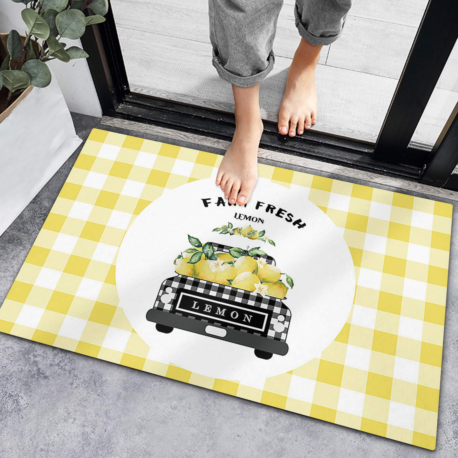 Indoor Doormat Absorbent Bath Rugs Entrance Non Slip Front Door Mat Checker Farm Truck Lemon White Kitchen Carpets Yellow Buffalo Plaid Floor Mats for Bathroom Bedroom Living Room Decor 16x24In