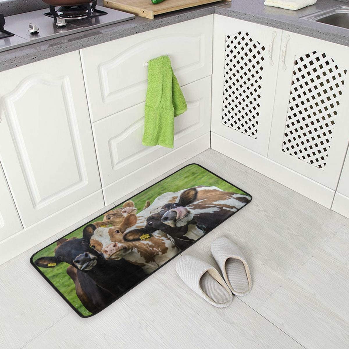 LBTIUC Cushioned Kitchen Mat Large Kitchen Floor Mats for in Front of Sink Waterproof Non-Slip Three Cute Cow Kitchen Mats and Rugs Anti-Fatigue Comfort Floor Mat,40 inch x 20 inch