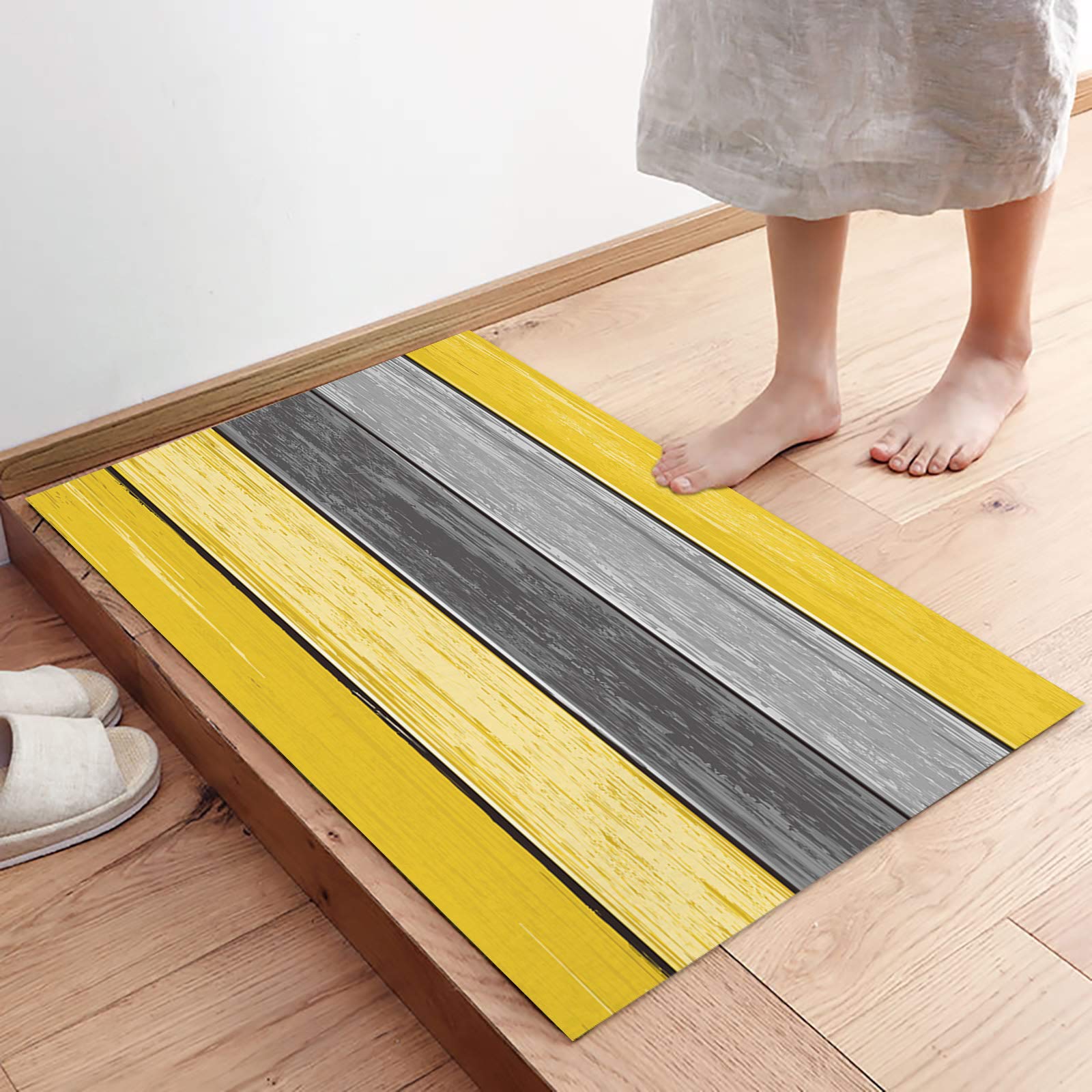 Door Mat for Bedroom Decor, Vintage Rustic Old Wooden Board Yellow Gray Floor Mats, Holiday Rugs for Living Room, Absorbent Non-Slip Bathroom Rugs Home Decor Kitchen Mat Area Rug 18x30 Inch