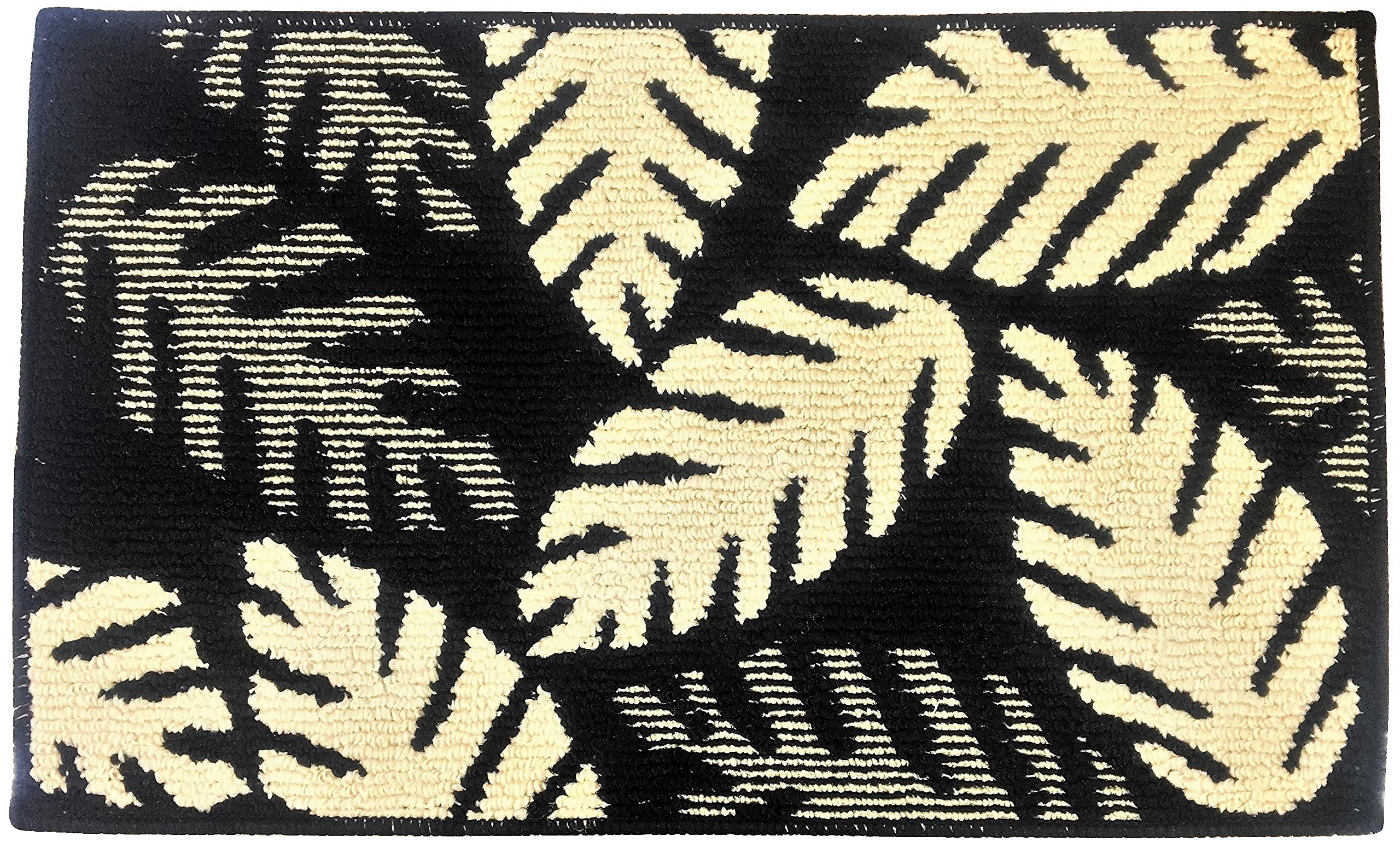 Palm Leaves Floor Mat, Home Kitchen Entrance Rug, Non-Skid Comfortable Standing, 17" x 28" (Black)