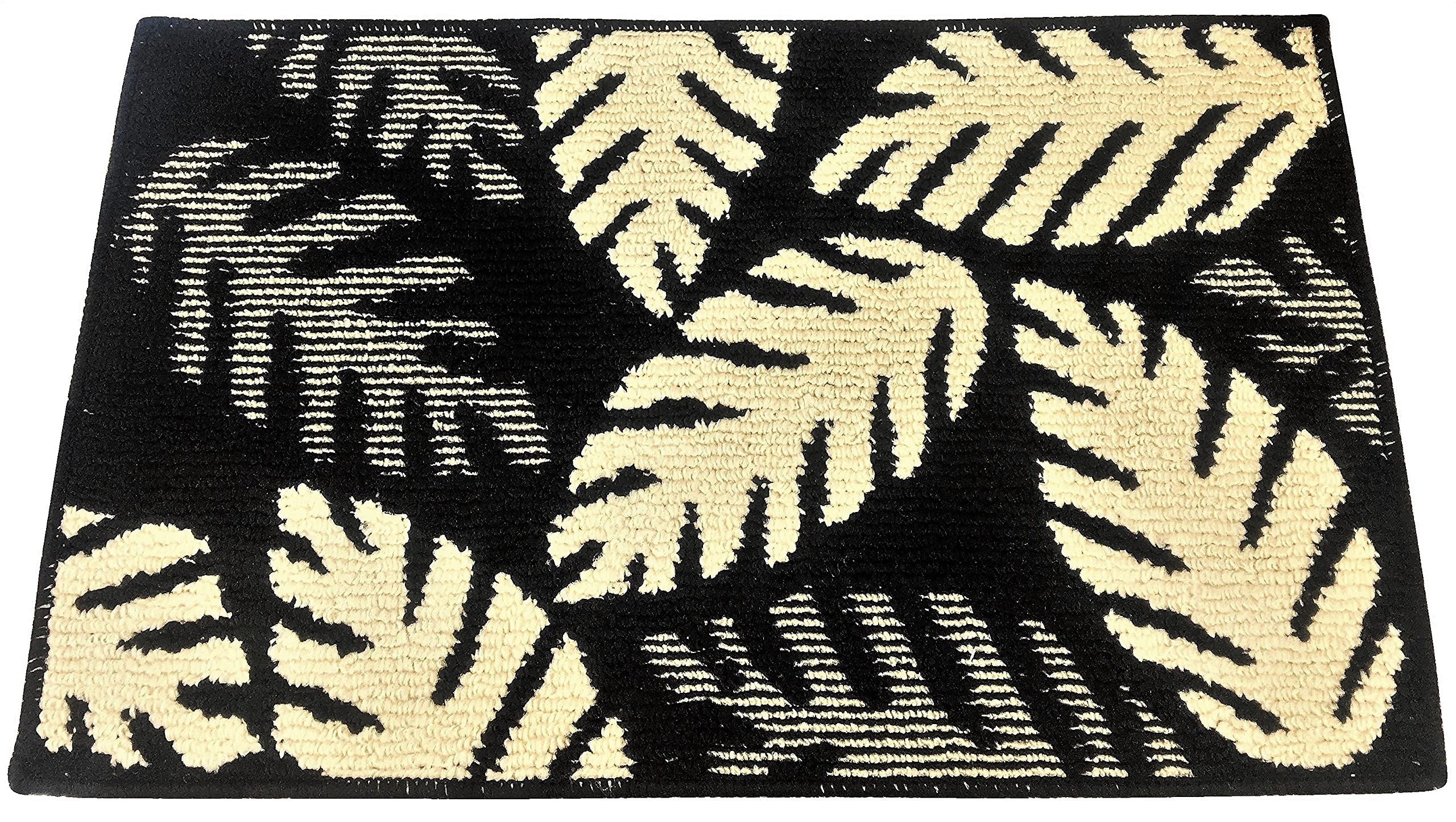 Palm Leaves Floor Mat, Home Kitchen Entrance Rug, Non-Skid Comfortable Standing, 17" x 28" (Black)