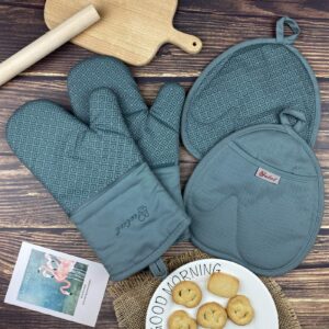 Pot Holders and Oven Mitts Sets 4Pcs, YUTAT High Heat Resistant Oven Gloves and Potholders, Non-Slip Grip Hot Pads with Food Grade Silicone Texture, Perfect for Kitchen Cooking Baking BBQ, Teal