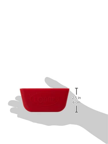 Lodge BOLD Silicone Assist Handle Holder - Dishwasher Safe Hot Handle Holder Upgraded Design for Lodge BOLD Products Only - Heat Protection Up to 450° - Vibrant Red