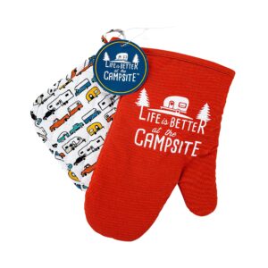 camco life is better at the campsite heat resistant oven mitt and pot holder set-red with white logo design, excellent for rv kitchens, camping and more (53260)