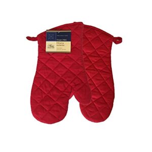 This (Red) Kitchen Starter Set Has Oven Mitts, Pot Holders, Kitchen Towels, Micro-Scrubber Dish Cloths, A Drying Mat, a Refrigerator Magnet Filled With Kitchen Safety Tips and more.