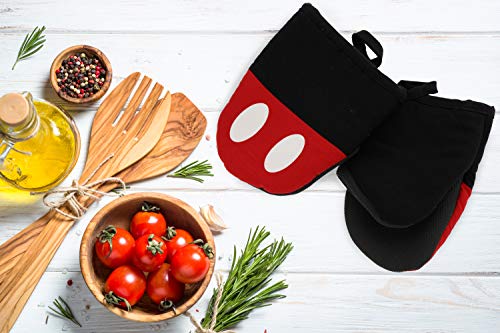 Disney Kitchen Cotton Mini Oven Mitts/Glove Set w/Neoprene Insulation for Easy Gripping While Cooking, Heat Resistant Kitchen Accessories, 5” x 6.5”, Classic Mickey, 2pk