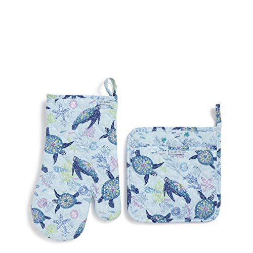 Vera Bradley Women's Cotton Pot Holder & Oven Mitt Set, Turtle Dream - Recycled Cotton, One Size