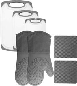 homwe kitchen cutting board (3-piece set) and silicone oven mitts and pot holders, 4-piece set