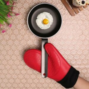 Long Silicone Oven Mitts Set: Featuring Non-Slip Grip, Resistance to Heat, Ease of Cleaning, Perfect for Grilling, Baking, and Various Other Culinary tasks.