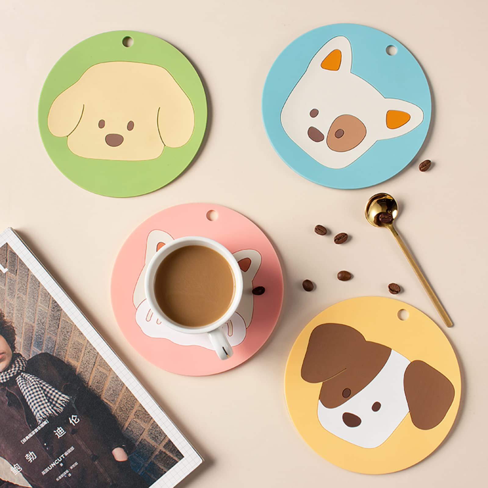 4pcs Cartoon Animal Kitchen Heat Resistant Mat Silicone Pot Holders,Dog Bulldog Pattern Trivets for Hot Pot and Pans,Cute Kitchen Accessories, Heat Insulation Anti hot pad (4Pcs Dogs)