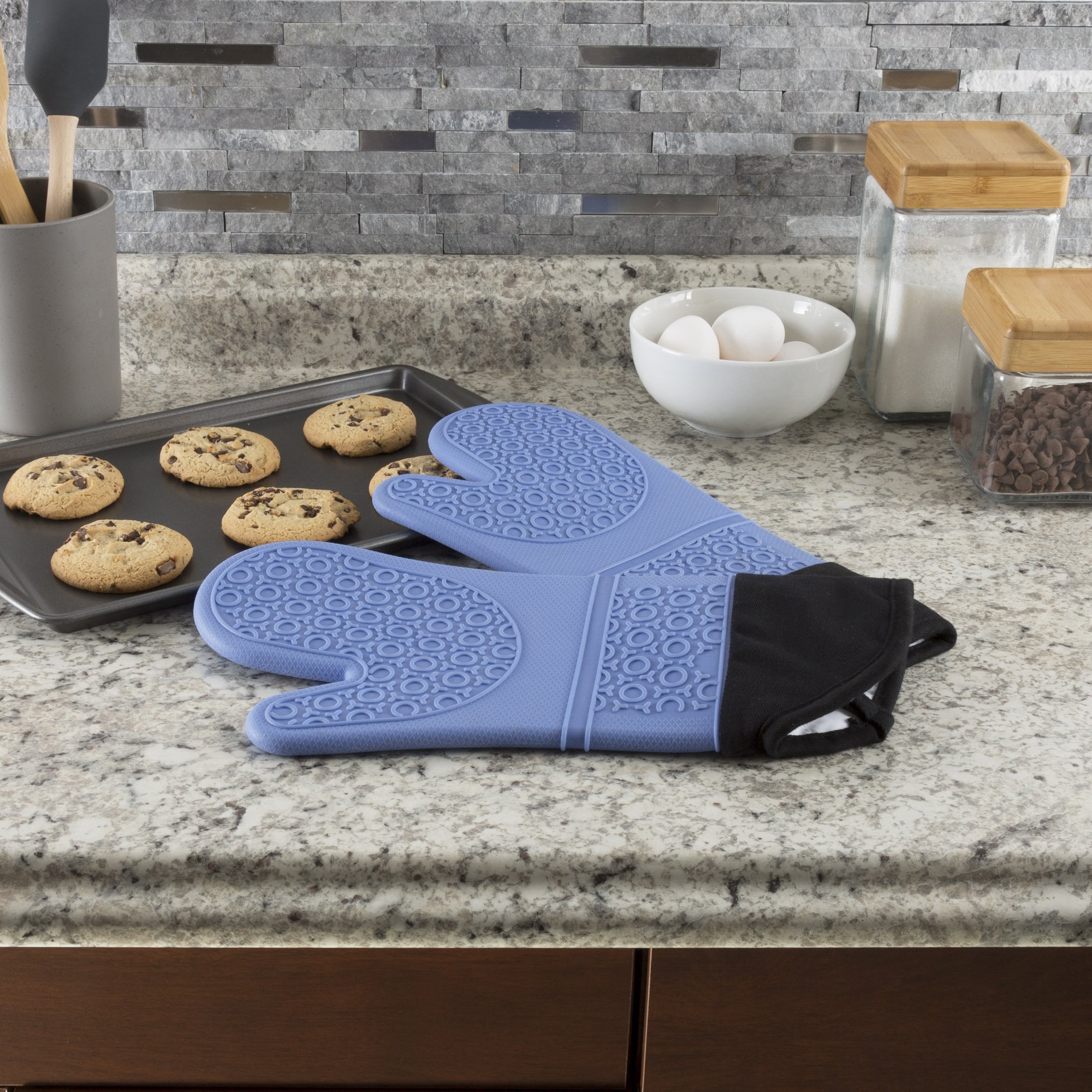 Silicone Oven Mitts – Extra Long Professional Quality Heat Resistant with Quilted Lining and 2-sided Textured Grip – 1 pair Blue by Bedford Home