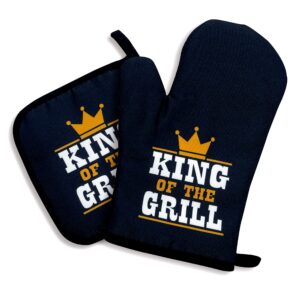 king of the grill,oven mitts and pot holders sets of 2，funny oven mitt，silicone non-slip oven mitts,bbq lover gift,cute housewarming gift,perfect for kitchen,cooking,baking,grilling