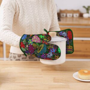 Oven Mitts and Potholders Cartoon Mushroom Silicone Glove Heat Resistant, Kitchen Gloves for Cooking, 2-Piece Set