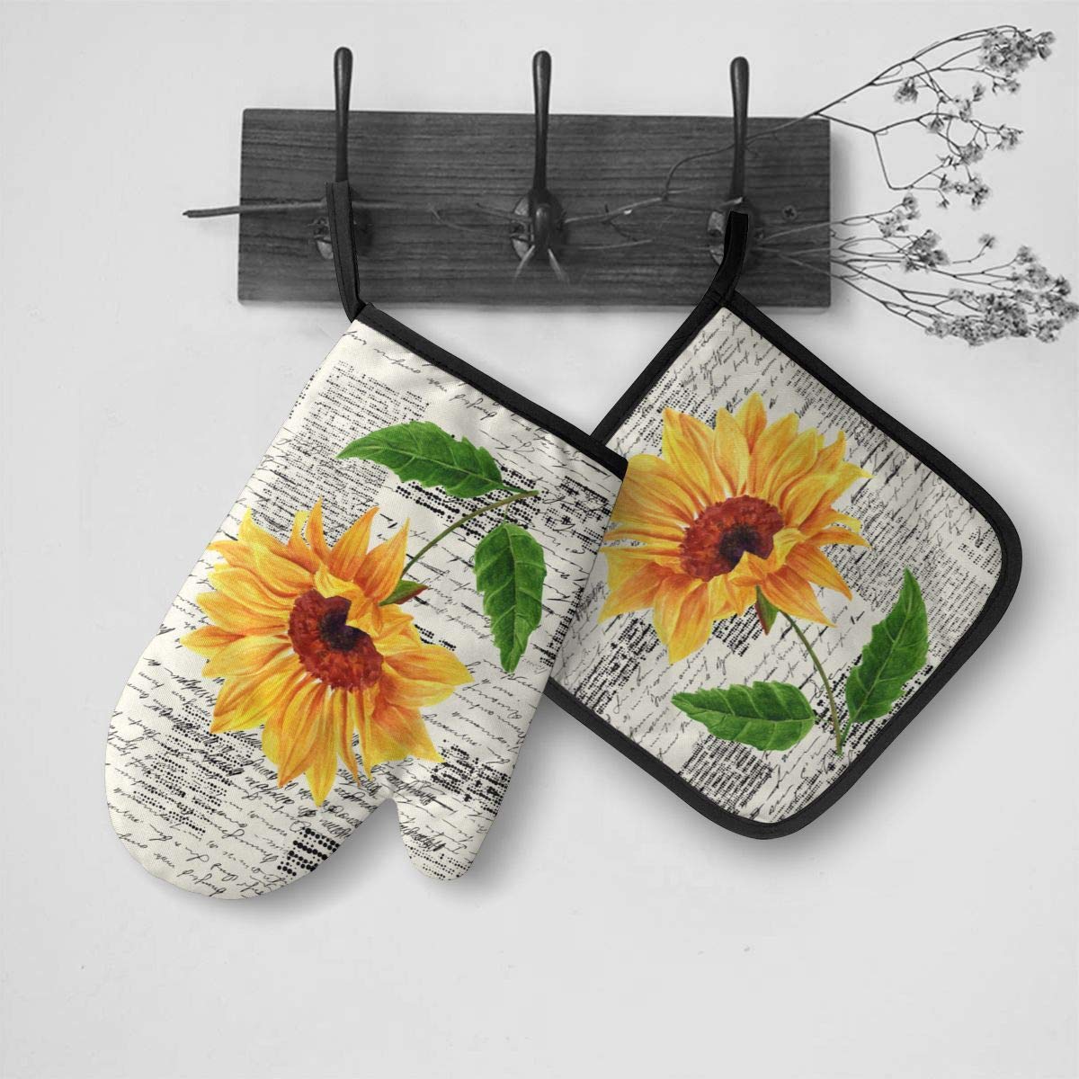 VunKo Watercolor Sunflowers Oven Mitts and Pot Holders Sets Heat Resistant Oven Gloves with Non-Slip Surface for Safe BBQ Cooking Baking Grilling Set of 2