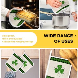 Pot Holders Set of 2,Irish Saint Patricks Green Shamrock Potholder for Kitchen Heat-Proof Hot Pads,Light Clover Black Plaid Vintage Cotton Linen Hot Mats Potholders for Cooking Baking BBQ