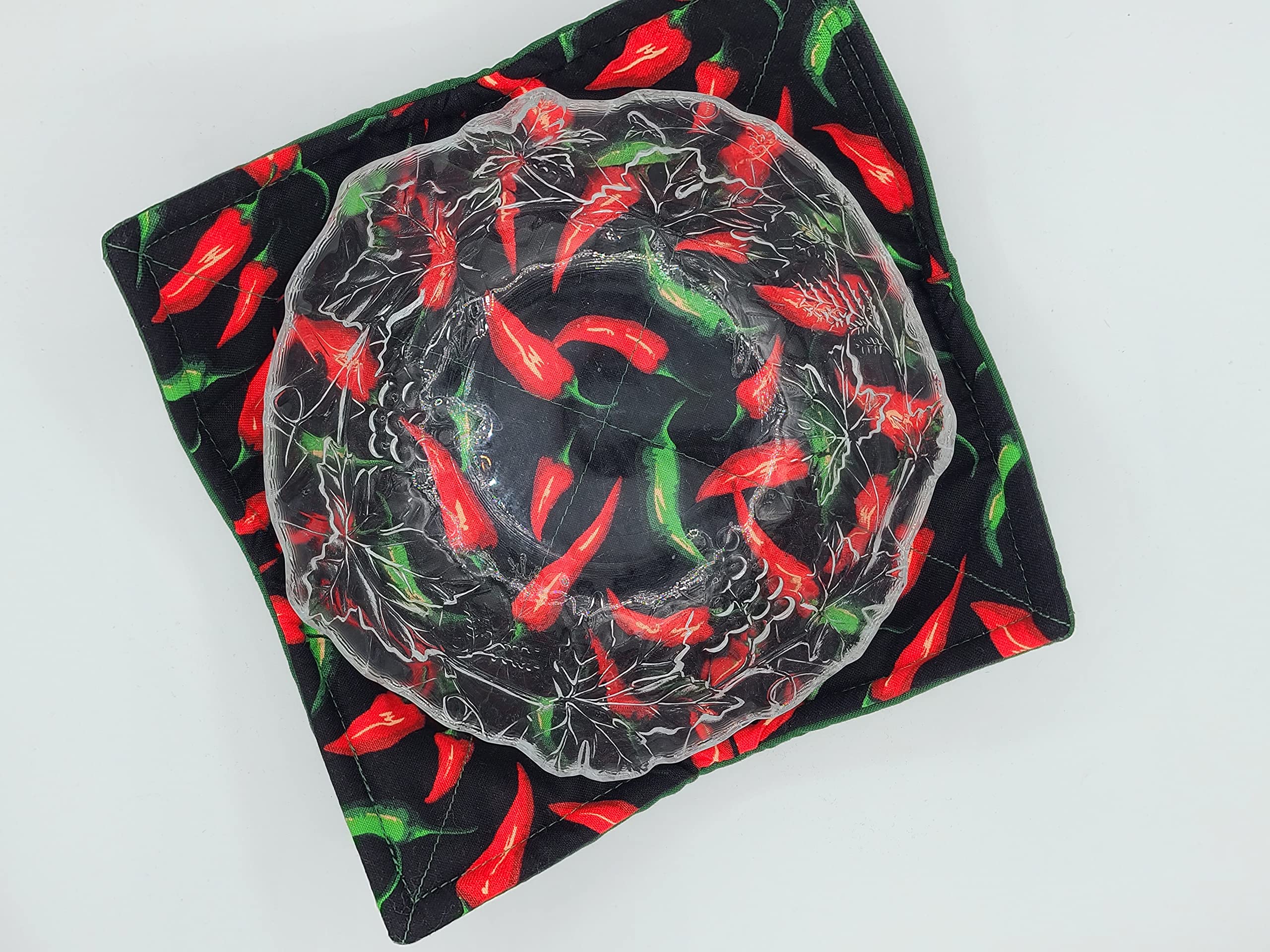 Hot Pepper Microwave Bowl Cozy Southwestern Reversible Microwaveable Potholder Cayenne Chilis Soup Buddy Southwestern Kitchen Linens Chef Teacher Gifts Spicy Food Lover Gift Under 10