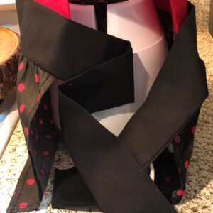 Blender Cover for OSTER. Kitchen design: Lady Bug/Black-Red Dots. Dress for blender-Ribbons to make your own adjustable bow.