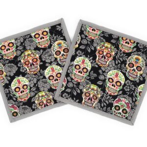 Sugar Skull Themed Potholders Set of 2 Pair Día de Muertos Kitchen Linens Day of the Dead Home Decor Quilted Hot Pads Insulated Trivets Black Grey Halloween Gifts Under 20 Handmade Pot Holders