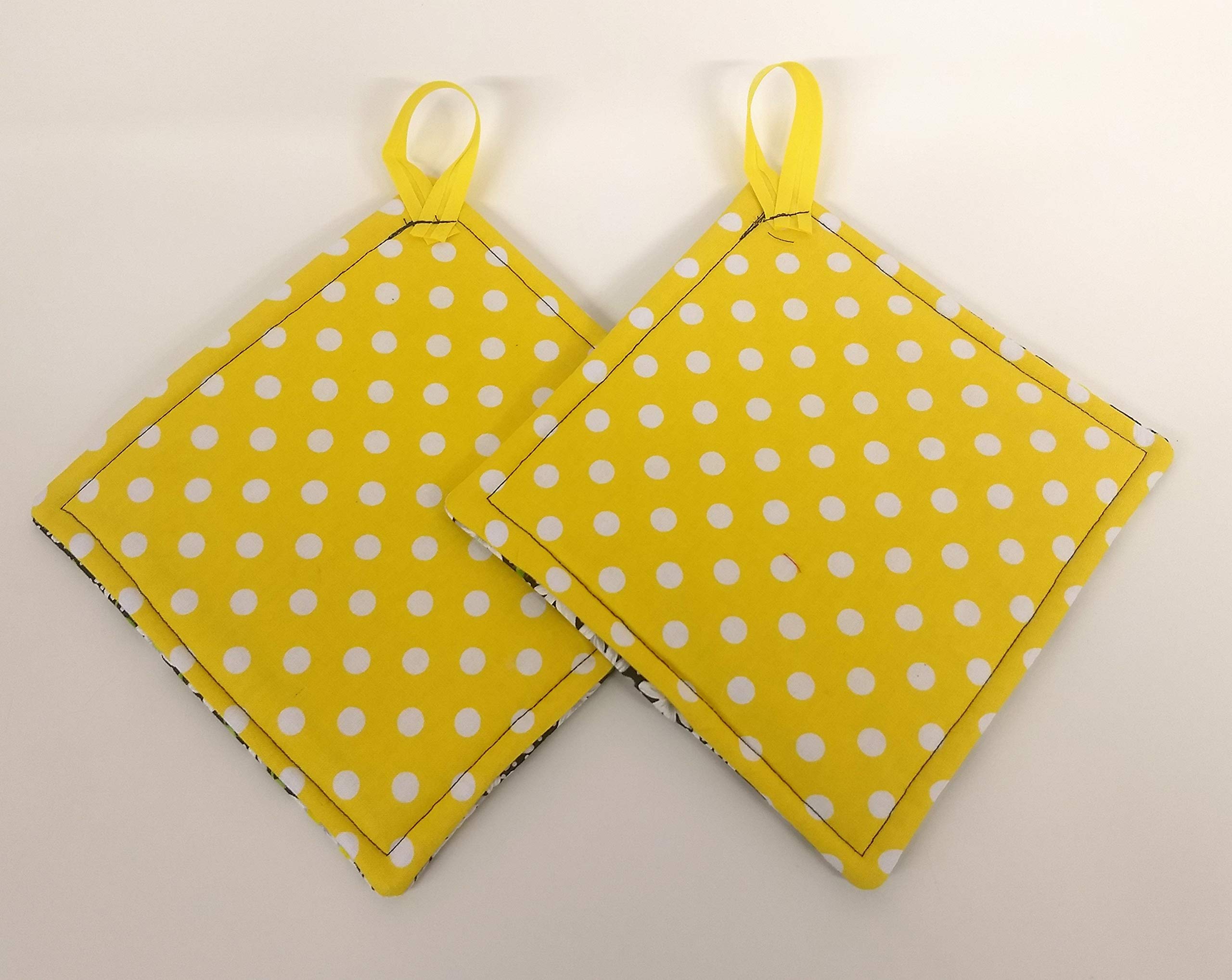 Potholder Set in a White Daisy Polka Dot Fabric Print by Sewuseful Studios LLC