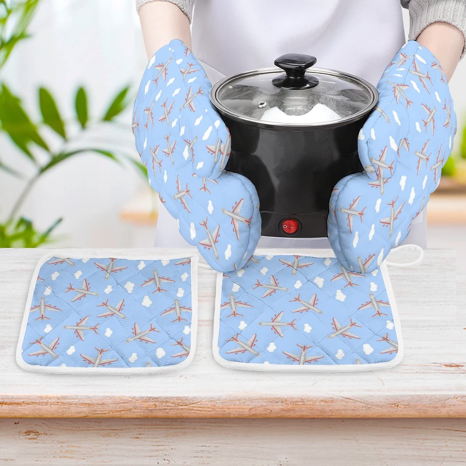 Airplane in The Sky Print Oven Mitts and Pot Holders 4 Piece Set Gloves and Potholders for Kitchen Cooking