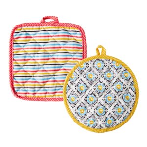 c.r. gibson bloom polyester potholder set for kitchens, 7.75" w x 8" l and 8" w x 8.15" l, multicolor