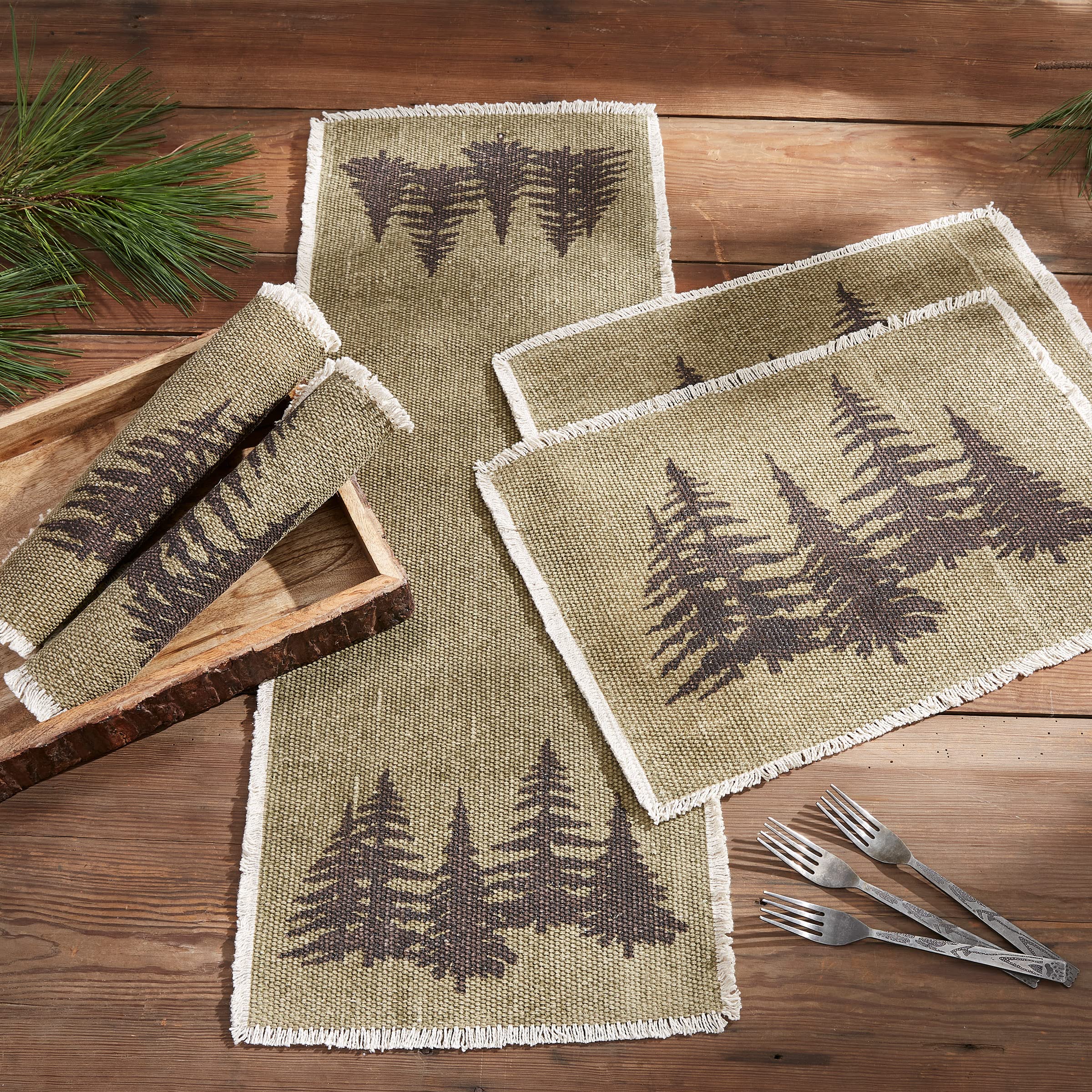 Park Designs Hemlock Table Runner 13" x 36"