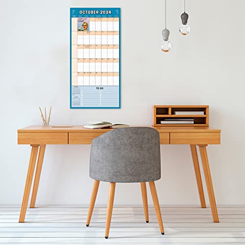 2024 Family Planner, 17-Month Calendar Planner: August 2023 - December 2024, 12" x 12" - Retro Mama