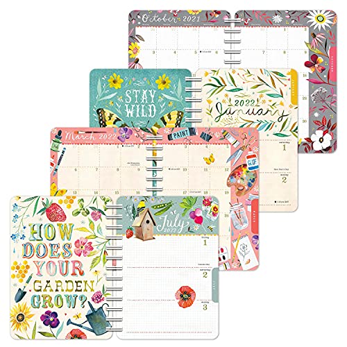 Katie Daisy 2022 Weekly Planner: On-the-Go 17-Month Calendar with Pocket (Aug 2021 - Dec 2022, 5" x 7" closed): Wild Beauty