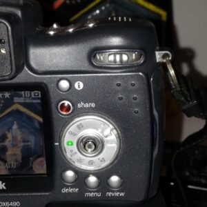 Kodak Easyshare DX6490 4 MP Digital Camera with 10xOptical Zoom (OLD MODEL)