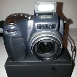 Kodak Easyshare DX6490 4 MP Digital Camera with 10xOptical Zoom (OLD MODEL)