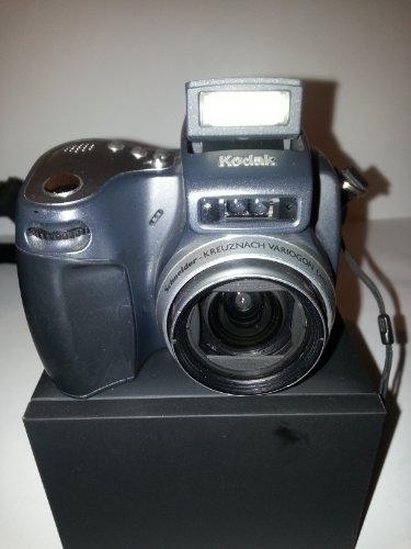 Kodak Easyshare DX6490 4 MP Digital Camera with 10xOptical Zoom (OLD MODEL)