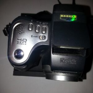 Kodak Easyshare DX6490 4 MP Digital Camera with 10xOptical Zoom (OLD MODEL)