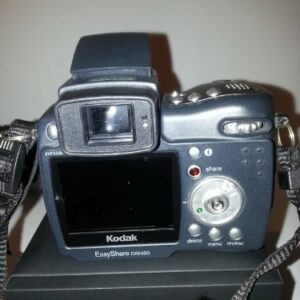 Kodak Easyshare DX6490 4 MP Digital Camera with 10xOptical Zoom (OLD MODEL)