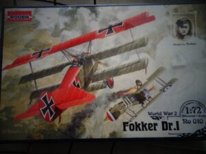 roden fokker dr.i german triplane fighter airplane model kit