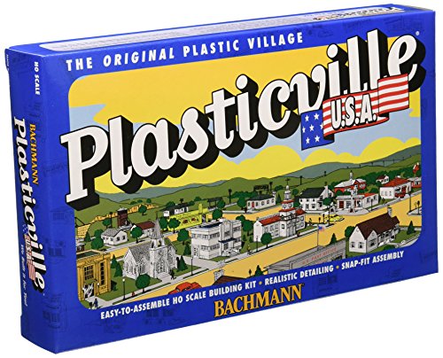 Bachmann Trains - PLASTICVILLE U.S.A. BUILDINGS – CLASSIC KITS - MOTEL with POOL - HO Scale