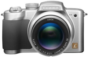 panasonic lumix dmc-fz5s 5mp digital camera with 12x image stabilized optical zoom (silver)
